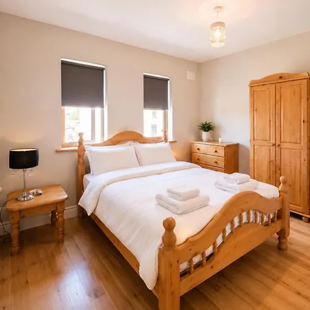 Дом отдыха Clare Coast House
