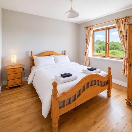 Clare Coast House * Милтаун-Малбей